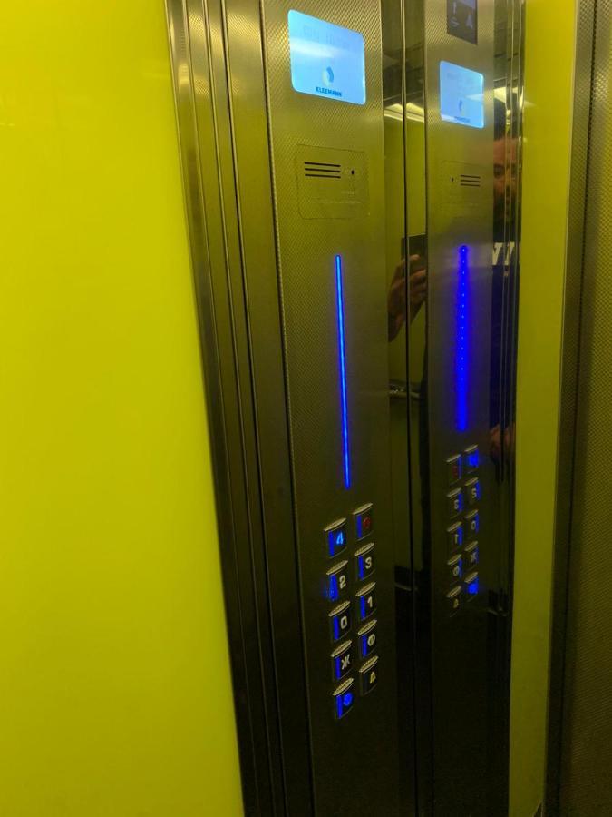 Simona Apartament Palas Mall Iasi Eksteriør billede